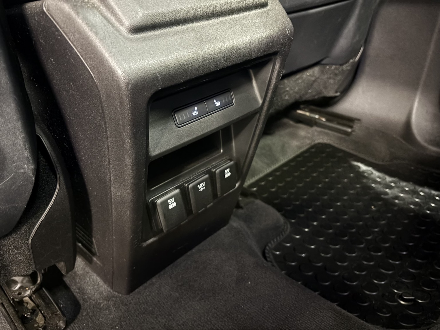 Used Land Rover Discovery Sport 2017 for sale - 76863941: Photo 91