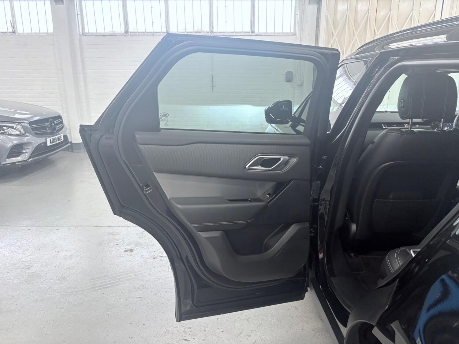 Used Land Rover Range Rover Velar 2021 for sale - 76407484: Photo 70