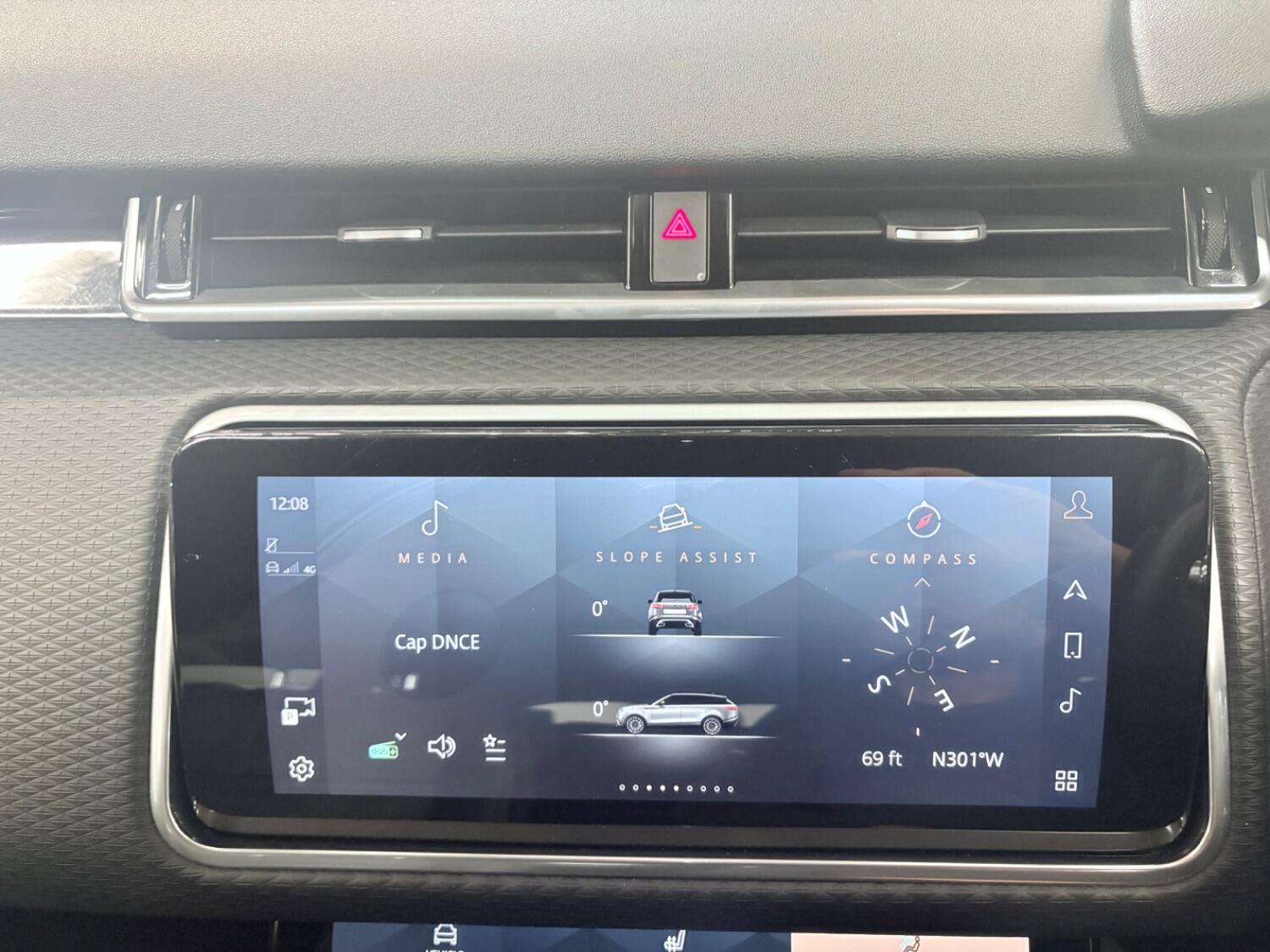 Used Land Rover Range Rover Velar 2021 for sale - 76407484: Photo 95