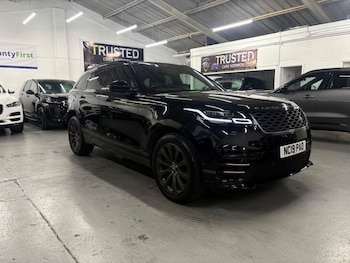 Land Rover - Range Rover Velar