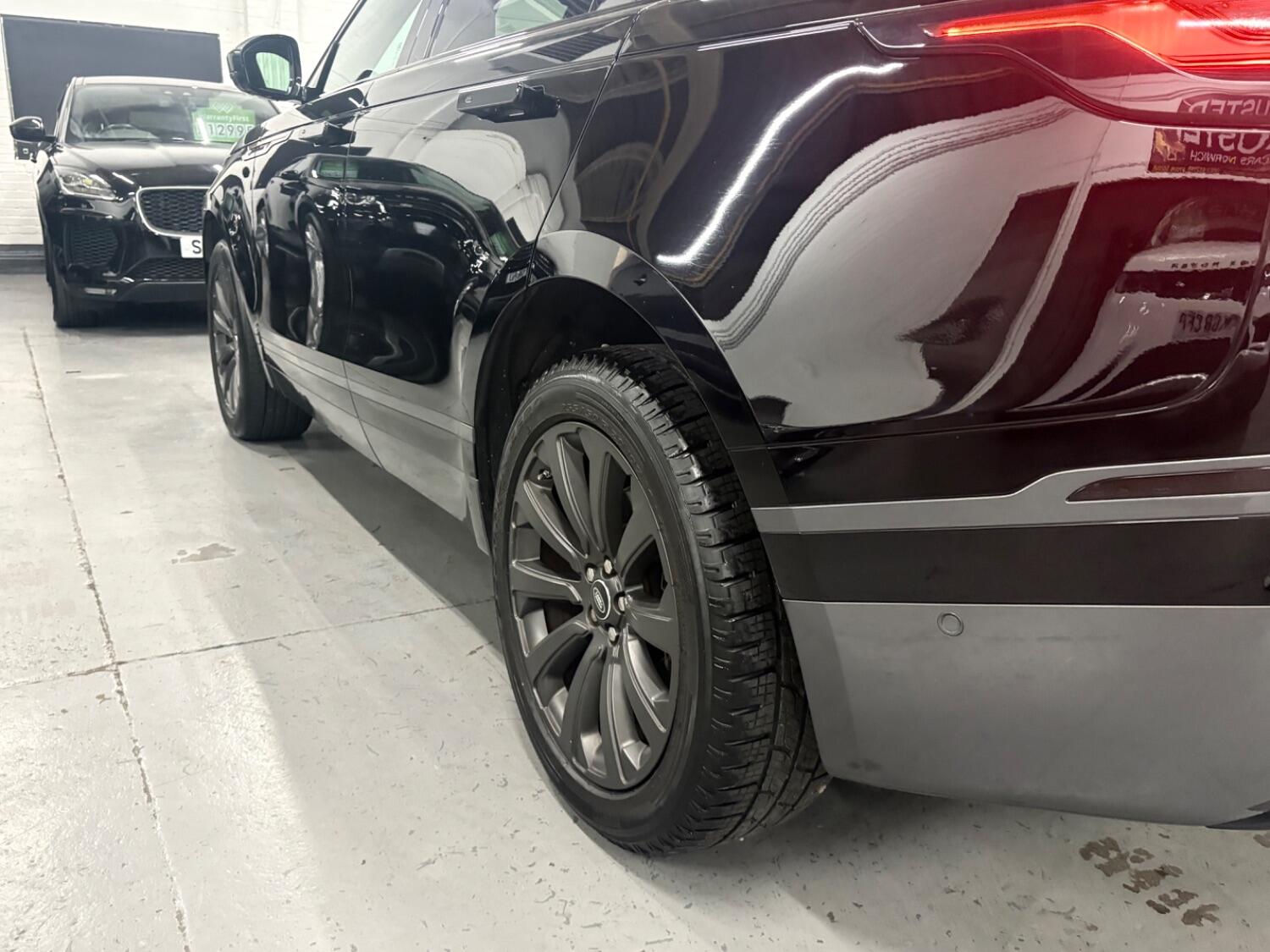 Used Land Rover Range Rover Velar 2019 for sale - 76407583: Photo 21