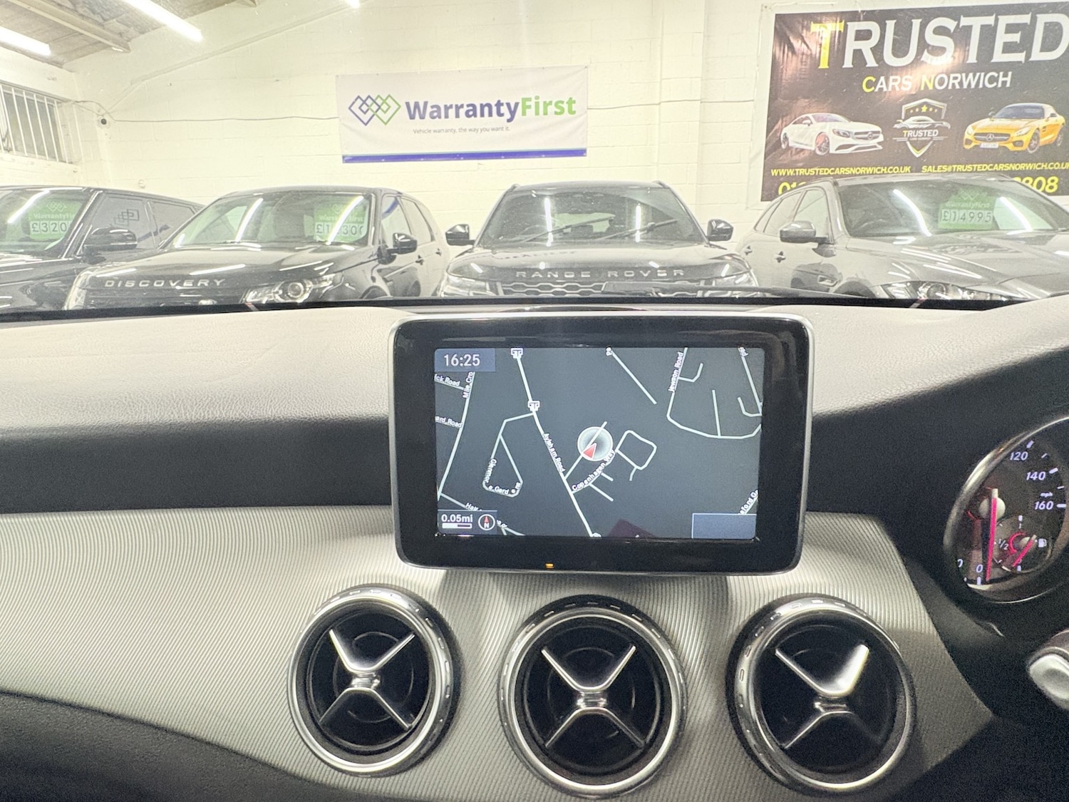 Used Mercedes-Benz GLA 2014 for sale - 77991641: Photo 57