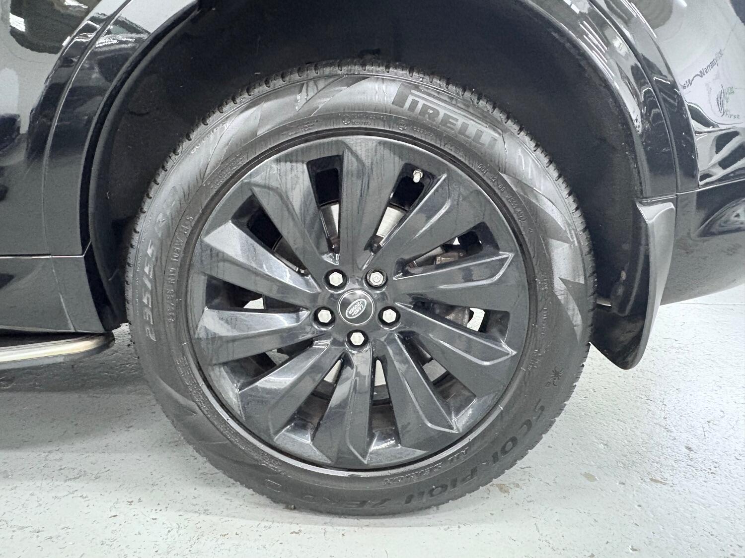 Used Land Rover Discovery Sport 2019 for sale - 76407633: Photo 36