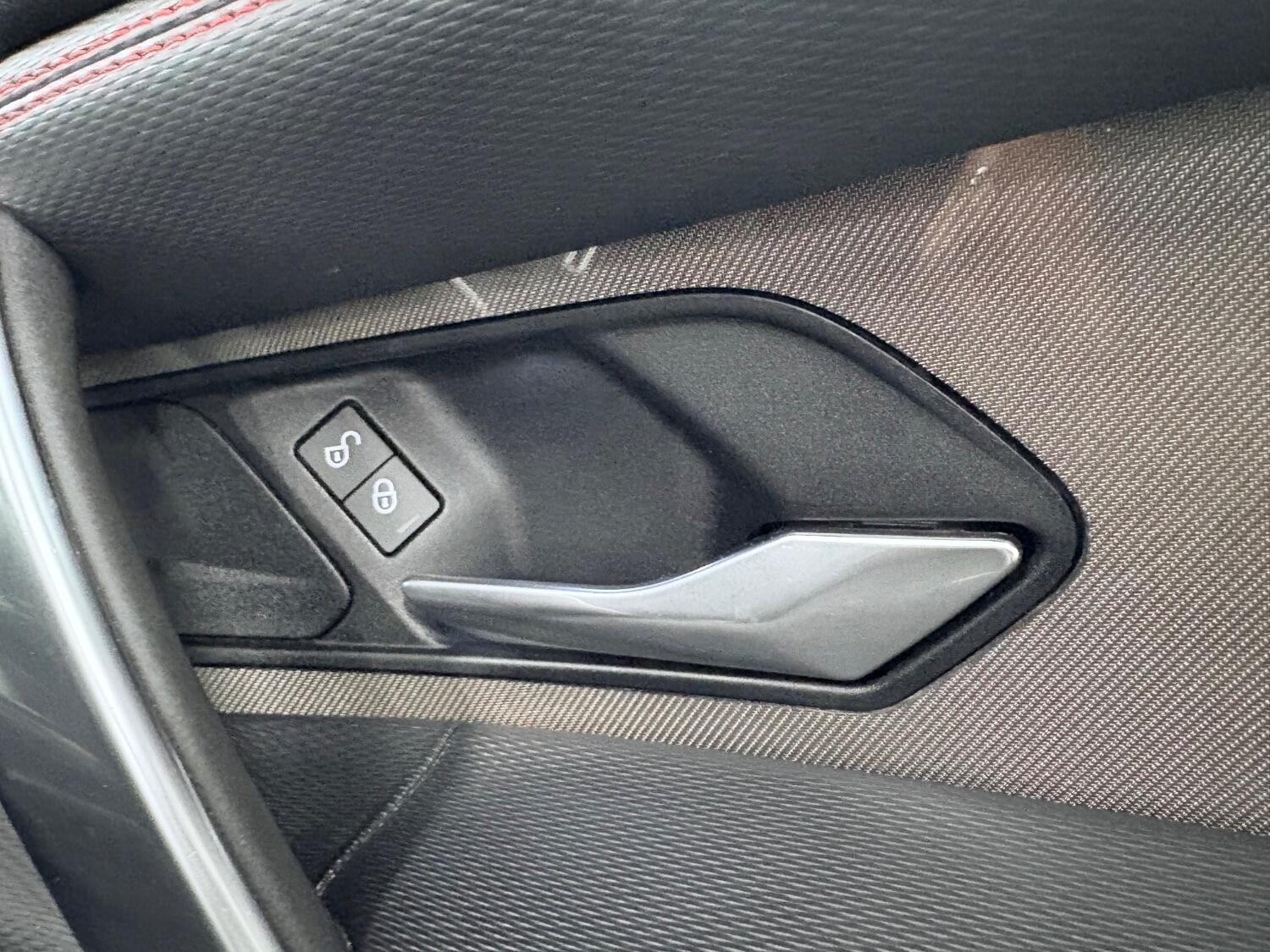 Used Land Rover Discovery Sport 2019 for sale - 76407633: Photo 41