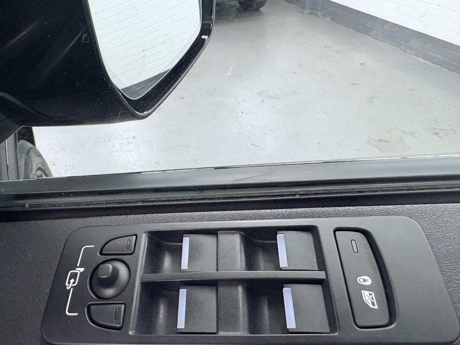 Used Land Rover Discovery Sport 2019 for sale - 76407633: Photo 43