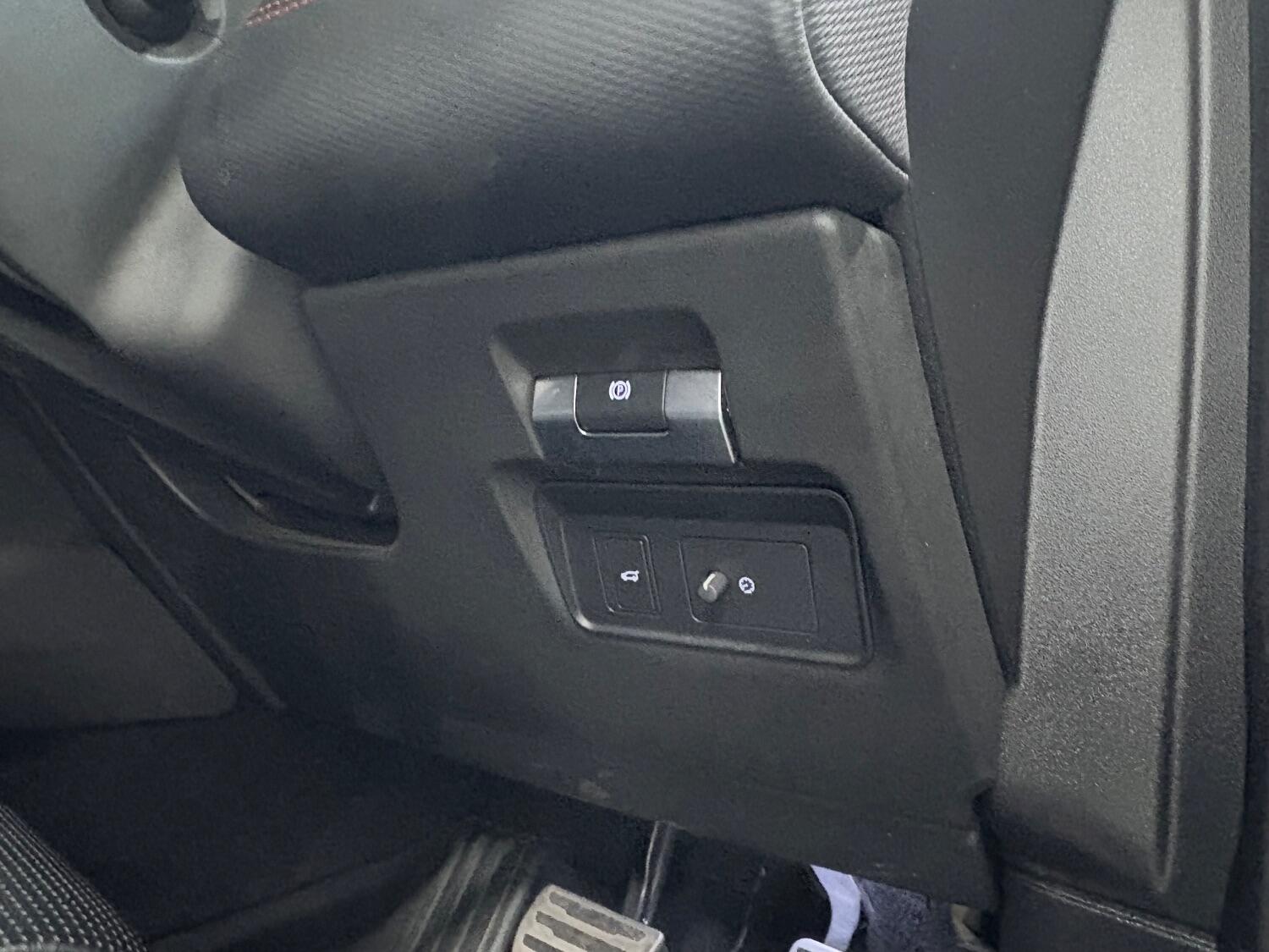 Used Land Rover Discovery Sport 2019 for sale - 76407633: Photo 52