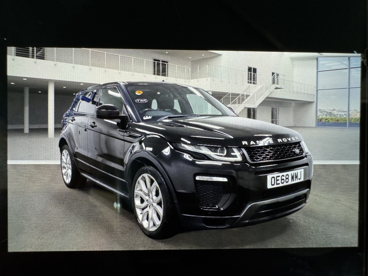 Used Land Rover Range Rover Evoque 2019 for sale - 76863896: Photo 2