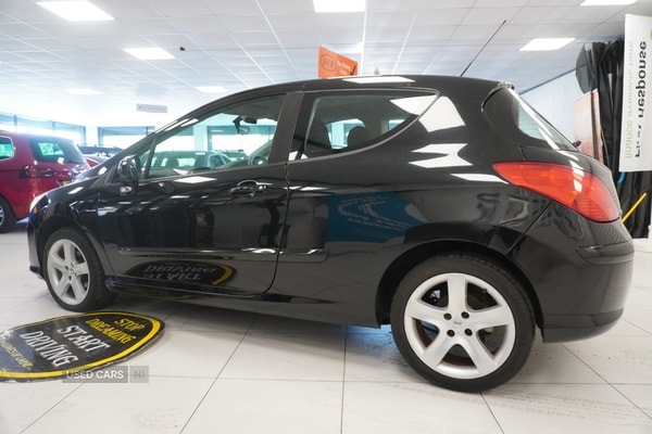 Used Peugeot 308 2008 for sale - 74632790: Photo 9
