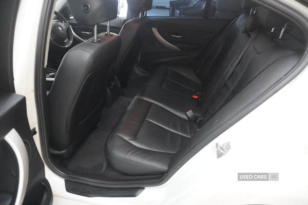 Used BMW 3 Series 2013 for sale - 76936941: Photo 12