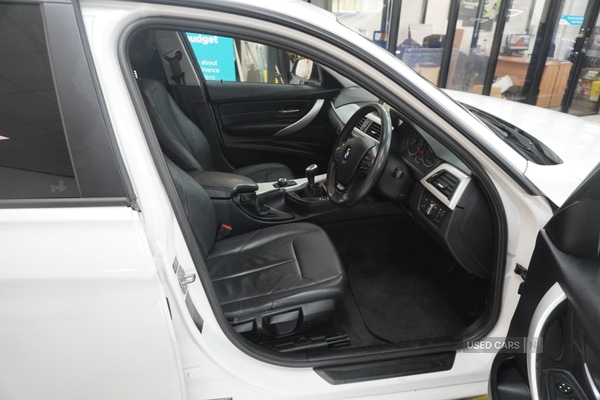 Used BMW 3 Series 2013 for sale - 76936941: Photo 3