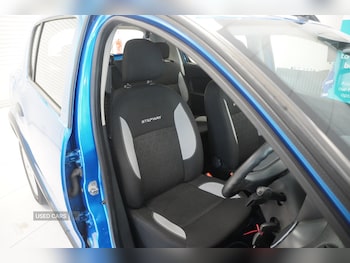Used Dacia Sandero Stepway 2015 for sale - 75950248: Photo