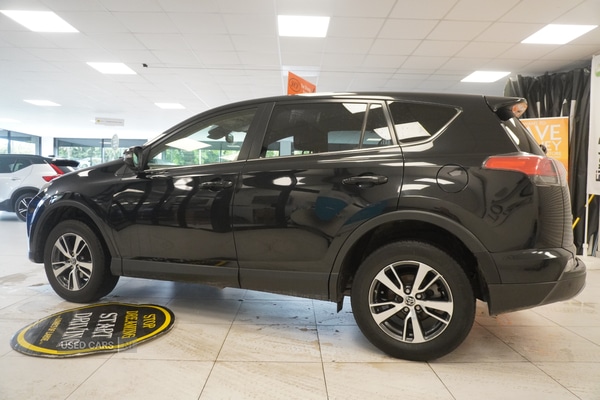Used Toyota RAV4 2017 for sale - 77672389: Photo 14
