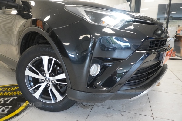 Used Toyota RAV4 2017 for sale - 77672389: Photo 6