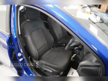 Used Hyundai i20 2023 for sale - 78742329: Photo