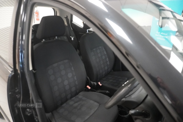 Used Hyundai i10 2010 for sale - 76308788: Photo 4