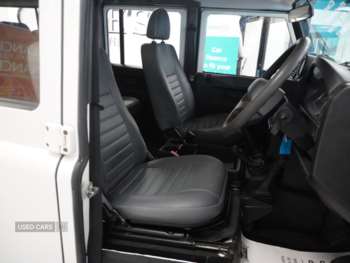 Used Land Rover Defender 2009 for sale - 73945679: Photo