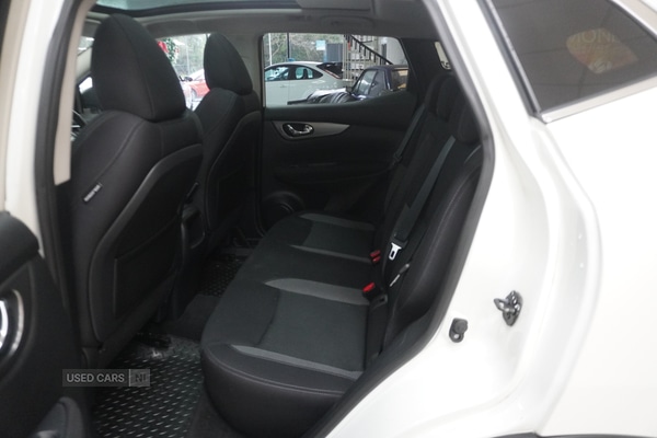 Used Nissan Qashqai 2018 for sale - 76729505: Photo 18