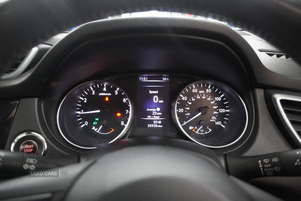 Used Nissan Qashqai 2018 for sale - 76729505: Photo 2