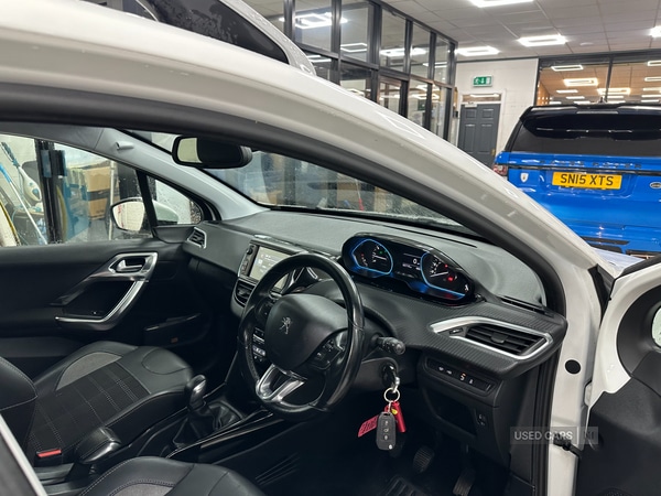 Used Peugeot 2008 2017 for sale - 77705956: Photo 5