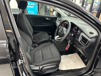 Used Kia Rio 2023 for sale - 78890268: Photo
