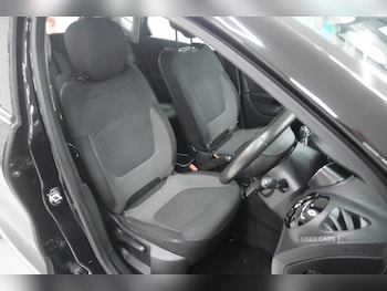 Used Renault Captur 2017 for sale - 76887754: Photo