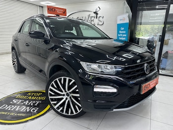Used Volkswagen T-Roc 2019 for sale - 78969744: Photo