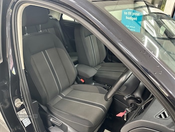 Used Volkswagen T-Roc 2019 for sale - 78969744: Photo