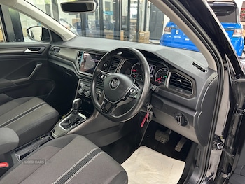 Used Volkswagen T-Roc 2019 for sale - 78969744: Photo