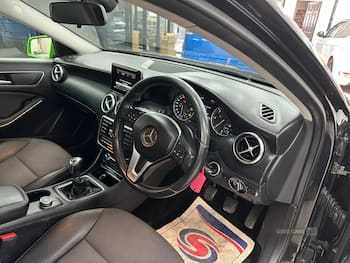Used Mercedes-Benz A-Class 2014 for sale - 79658876: Photo