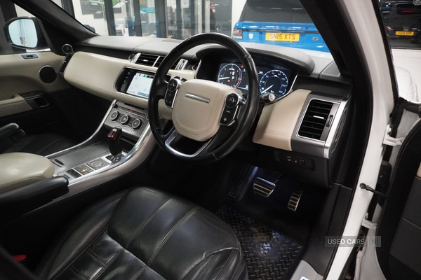 Used Land Rover Range Rover Sport 2015 for sale - 76914132: Photo 7