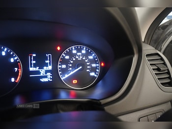 Used Hyundai i20 2017 for sale - 76573865: Photo