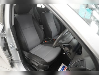 Used Hyundai i20 2017 for sale - 76573865: Photo