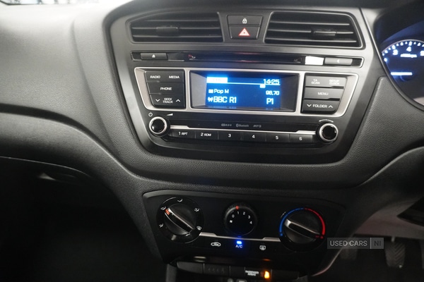 Used Hyundai i20 2017 for sale - 76573865: Photo 4