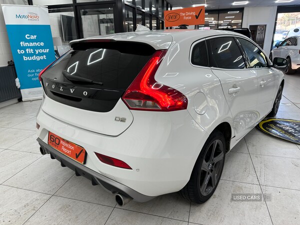 Used Volvo V40 2015 for sale - 77840495: Photo 15