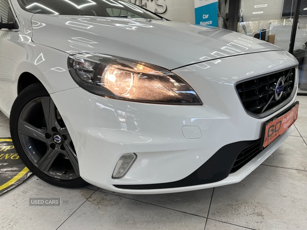 Used Volvo V40 2015 for sale - 77840495: Photo 4