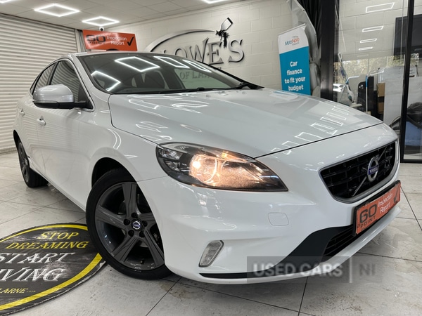 Used Volvo V40 2015 for sale - 77840495: Photo 5