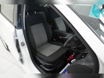 Used Volkswagen Polo 2013 for sale - 75929206: Photo