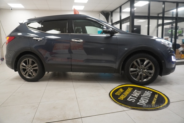 Used Hyundai Santa Fe 2015 for sale - 76667641: Photo 29