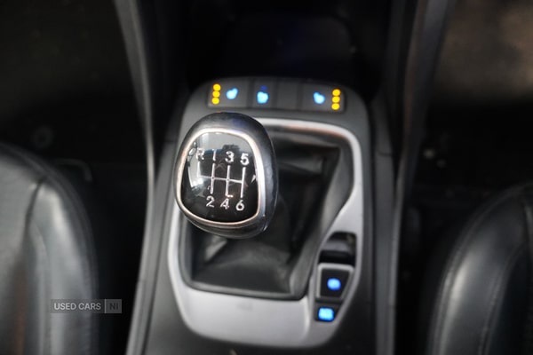 Used Hyundai Santa Fe 2015 for sale - 76073382: Photo 4
