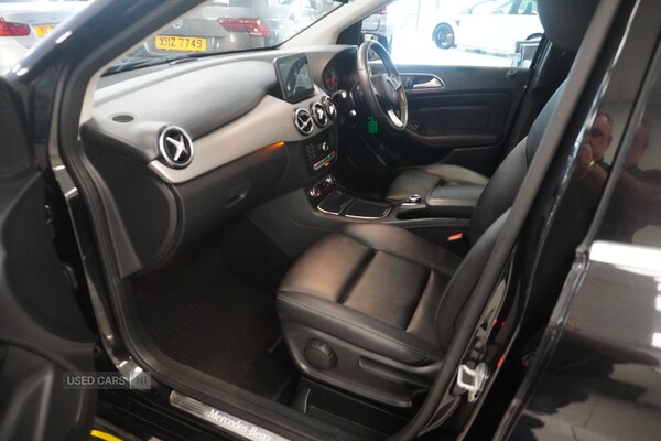 Used Mercedes-Benz B-Class 2017 for sale - 76061191: Photo 14