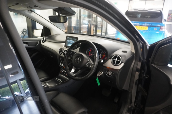 Used Mercedes-Benz B-Class 2017 for sale - 76061191: Photo 3