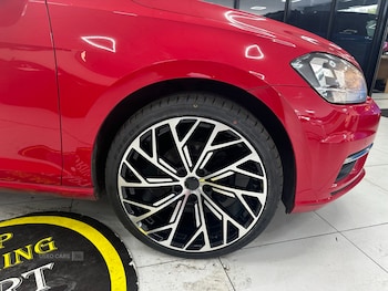 Used Volkswagen Golf 2017 for sale - 79396831: Photo
