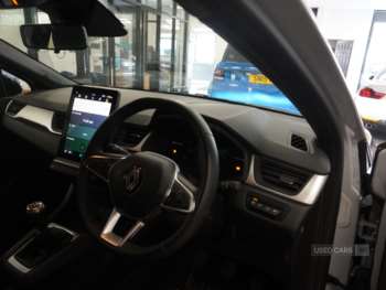 Used Renault Captur 2024 for sale - 74789387: Photo