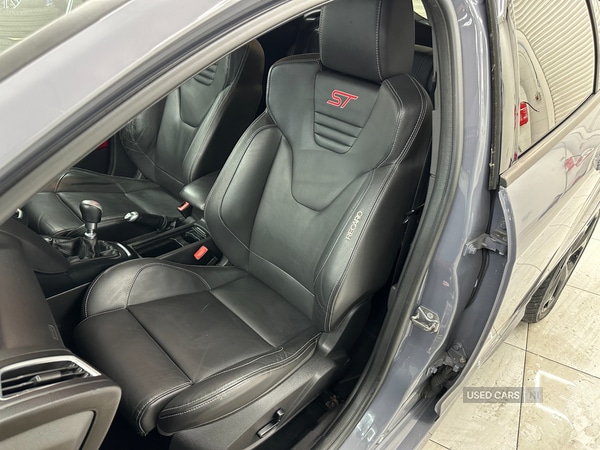 Used Ford Focus 2015 for sale - 77724384: Photo 15