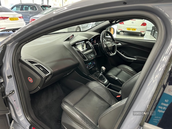 Used Ford Focus 2015 for sale - 77724384: Photo 16