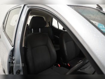 Used Hyundai i10 2010 for sale - 76073634: Photo
