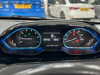 Used Peugeot 2008 2017 for sale - 79084726: Photo