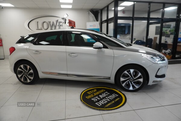Used Citroen DS5 2015 for sale - 76308764: Photo 17