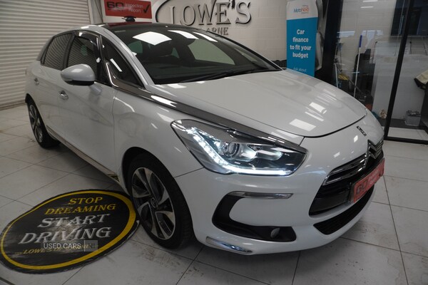 Used Citroen DS5 2015 for sale - 76308764: Photo 21