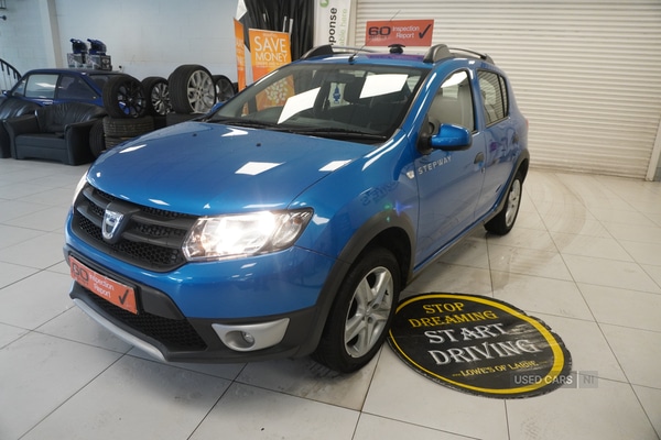 Used Dacia Sandero Stepway 2015 for sale - 76753738: Photo 9